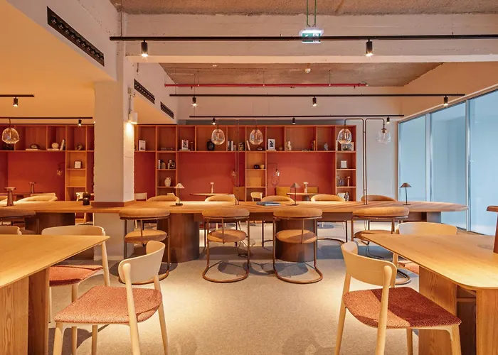 Ξενοδοχείο Acta Moa 4*